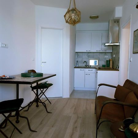Seaview Apartment Tribalj Exterior foto