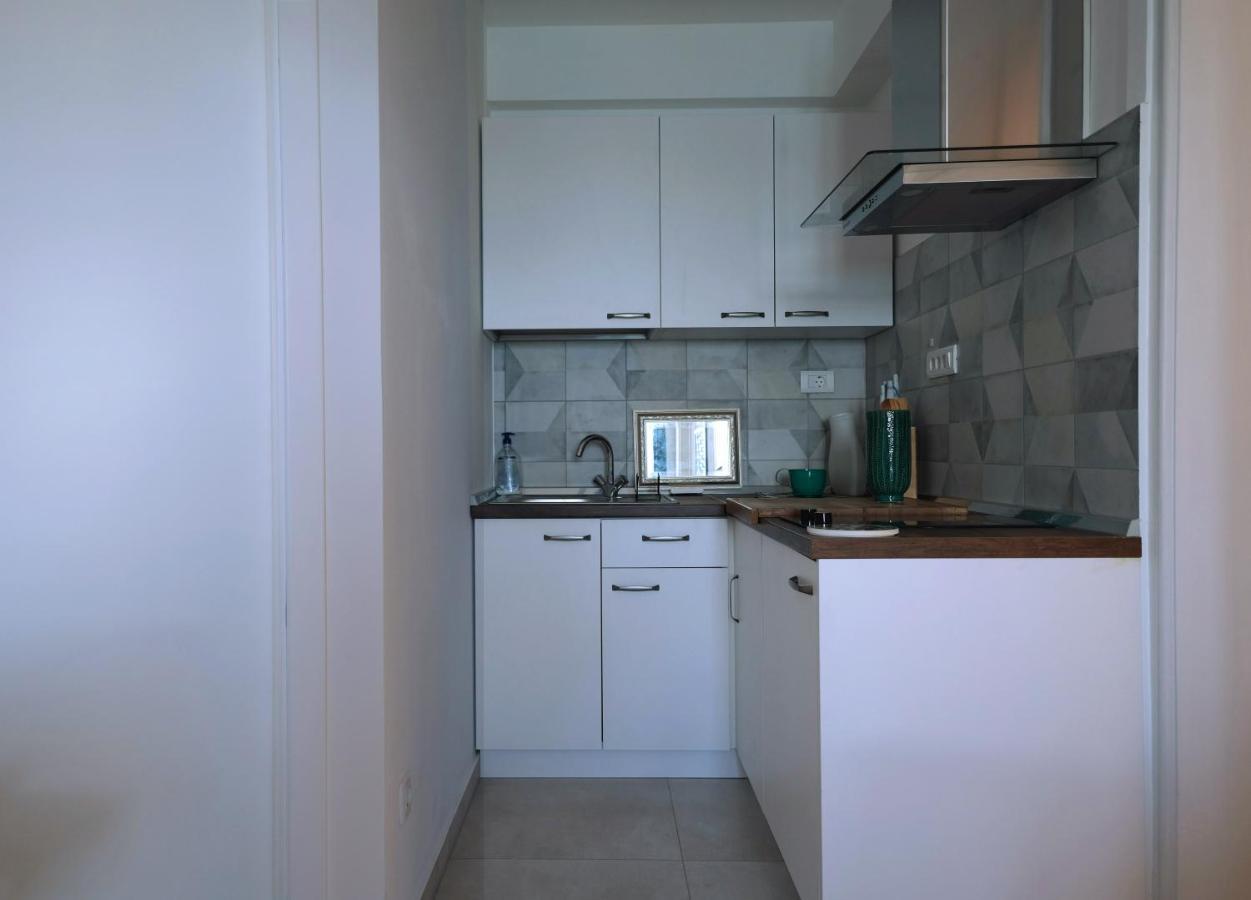 Seaview Apartment Tribalj Exterior foto